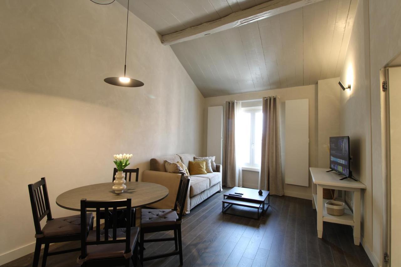 Elegant And Luxury Apartment @Altare Della Patria Rome Extérieur photo