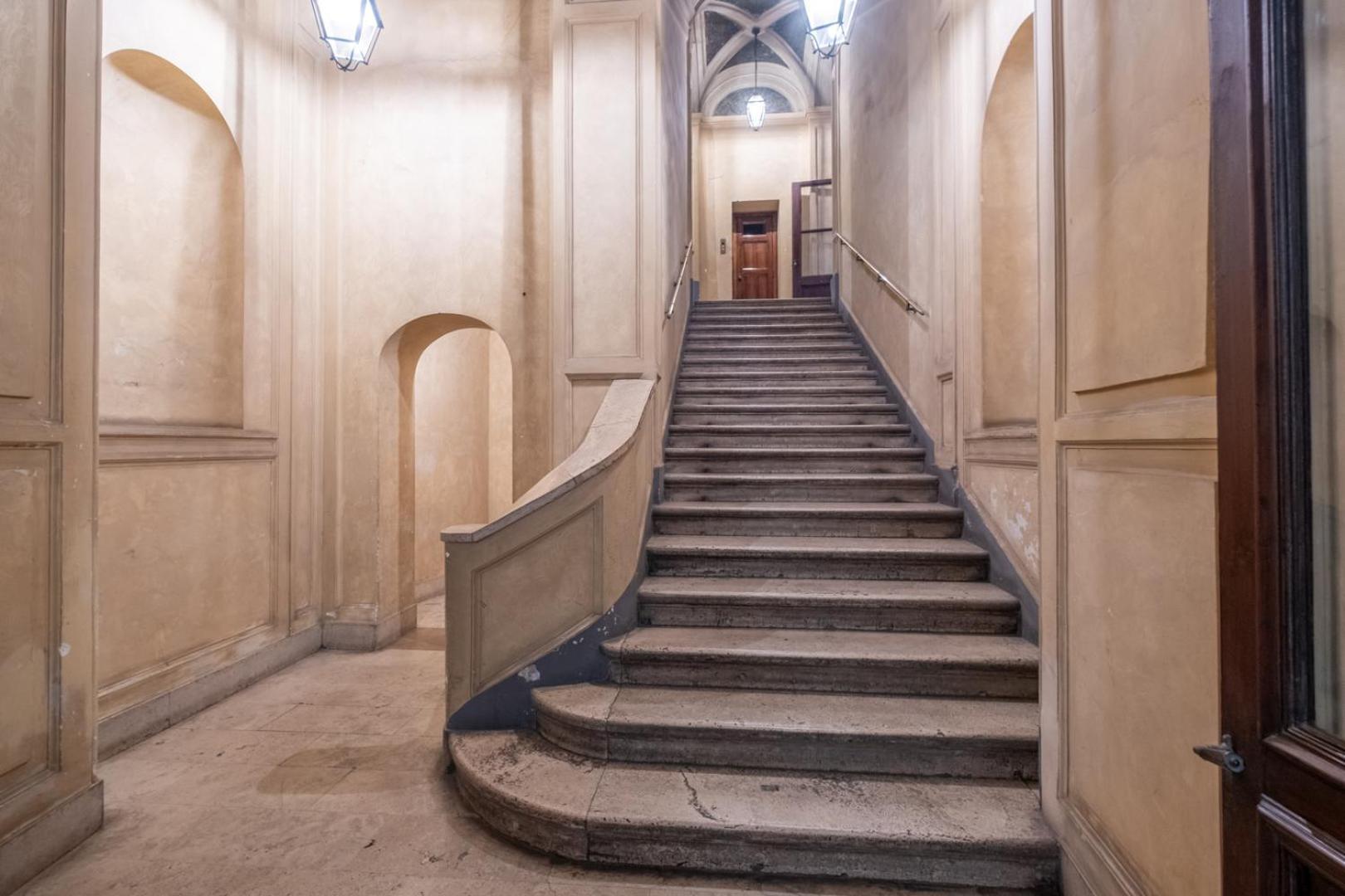 Elegant And Luxury Apartment @Altare Della Patria Rome Extérieur photo
